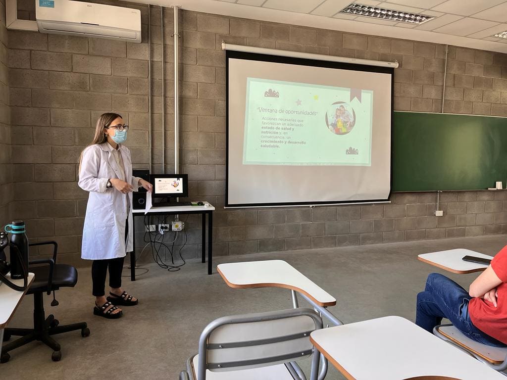 Taller de alimentación realizado presencial en el jardin agronomitos